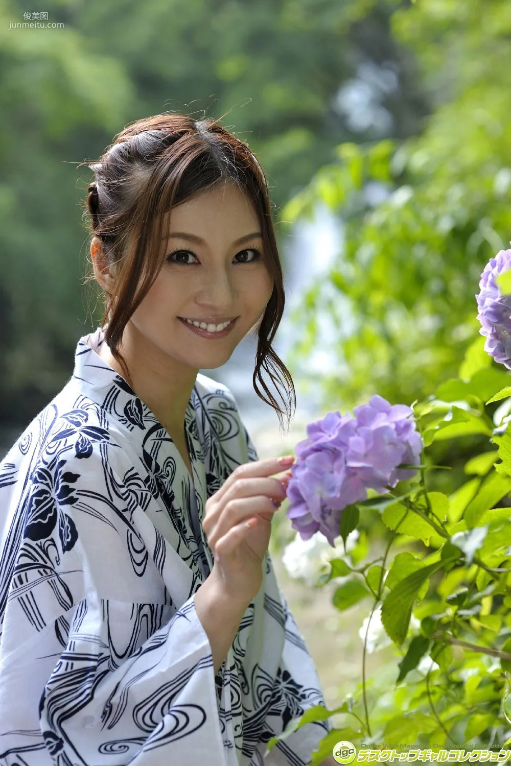 辰巳ゆい《長身、美腳、ナイスバディ…美しきRQ!!》寫真集 [DGC] NO.1213 87