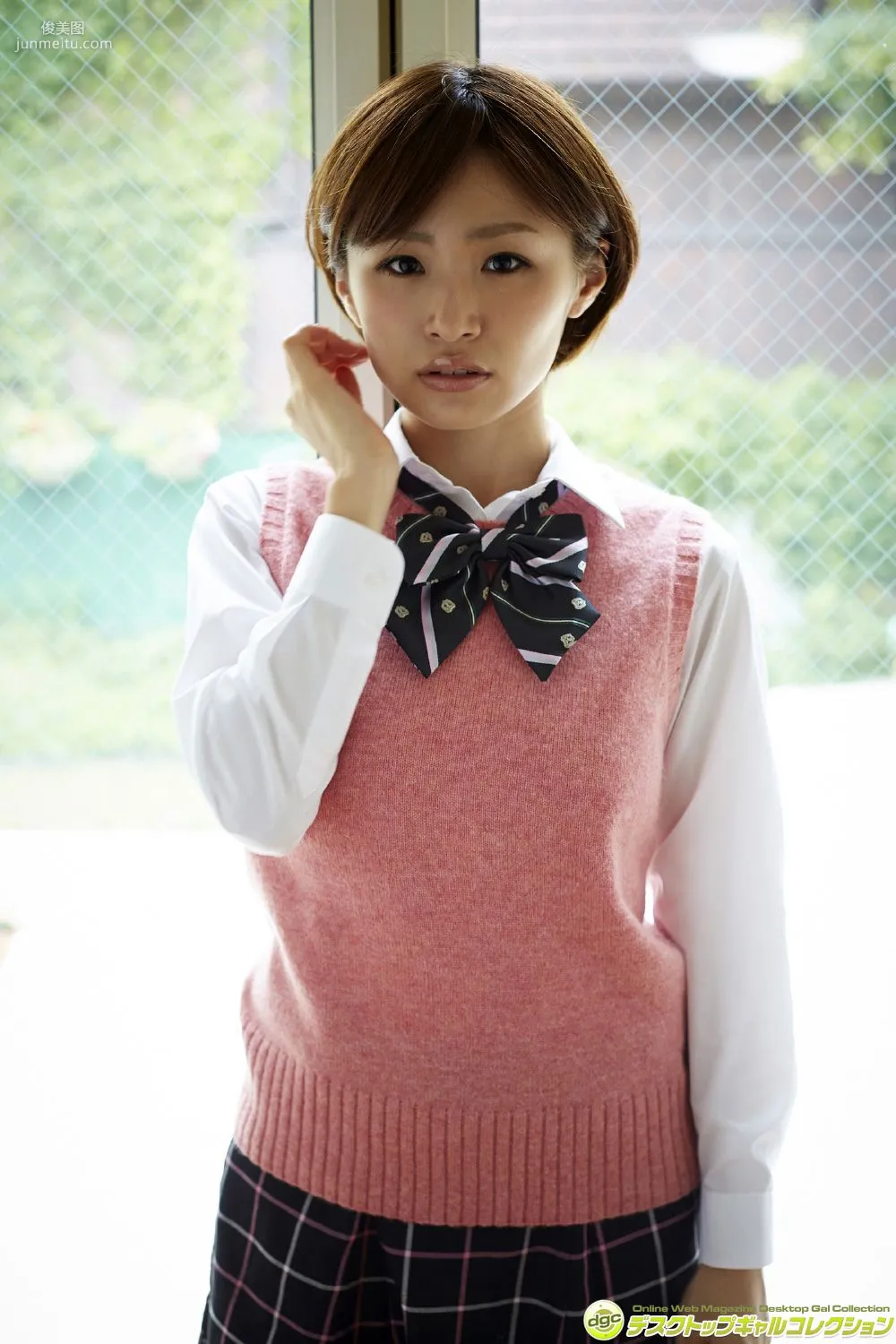 糸山千恵《ぷるぷる揺れる豊満バストに目が釘付け!》寫真集 [DGC] NO.1212 7