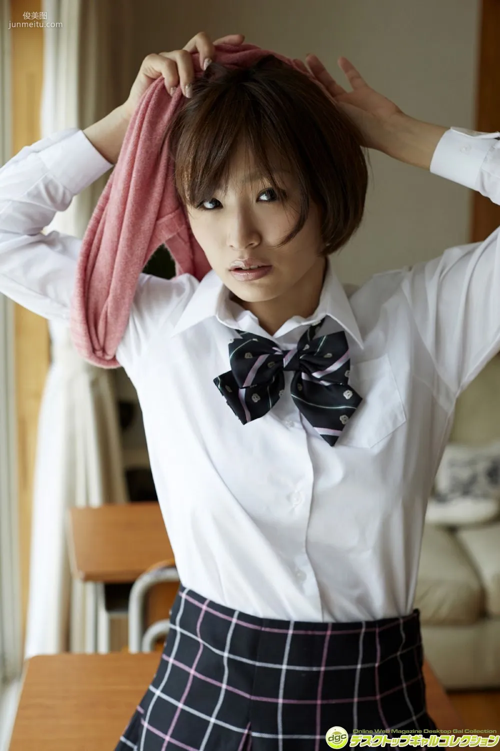 糸山千恵《ぷるぷる揺れる豊満バストに目が釘付け!》寫真集 [DGC] NO.1212 16