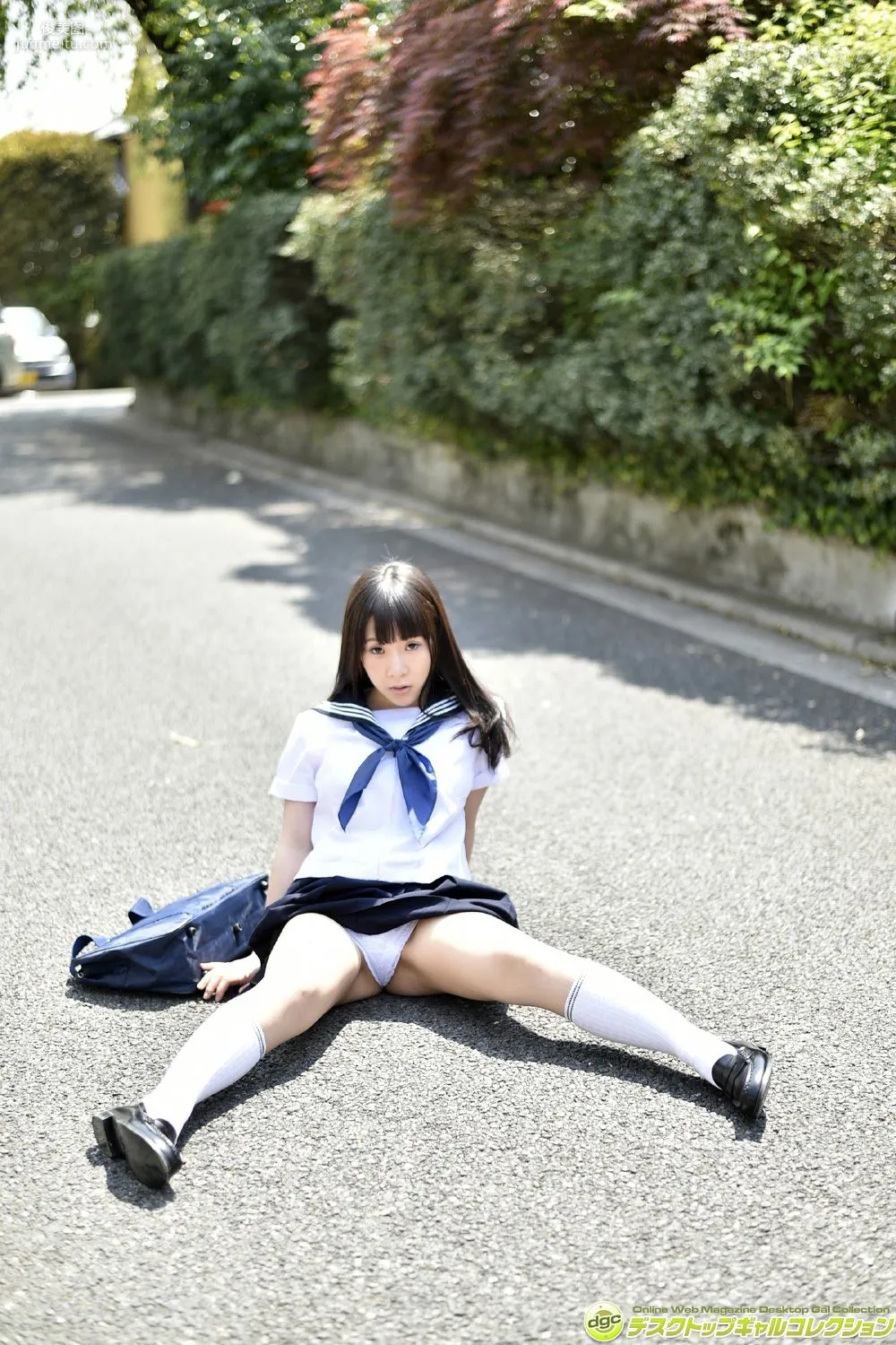 雨宮留菜《小柄な身長とはアンバランスなHカップ!!》写真集 [DGC] NO.1202 2