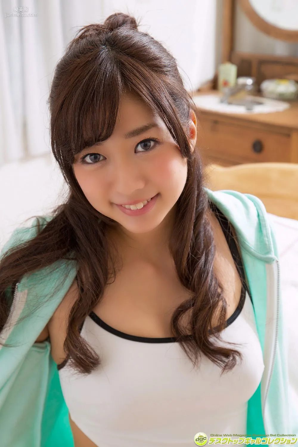 大貫彩香《大きなヒップと情熱的な瞳が魅力の美少女！》寫真集 [DGC] NO.1239 62