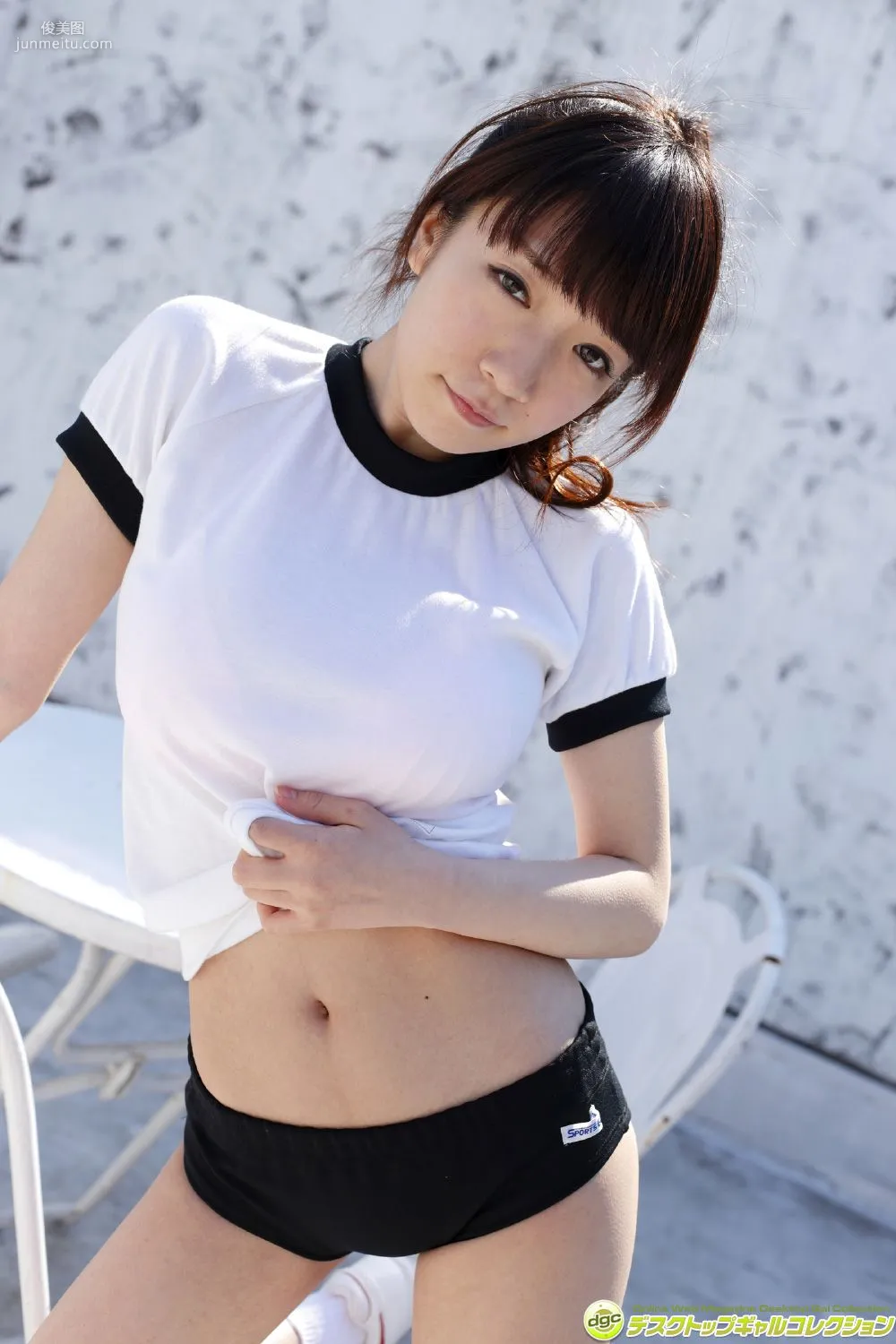 清水あいり/清水愛理《ベビーフェイスにド迫力なぶるるんバスト！》寫真集 [DGC] NO.1240 32