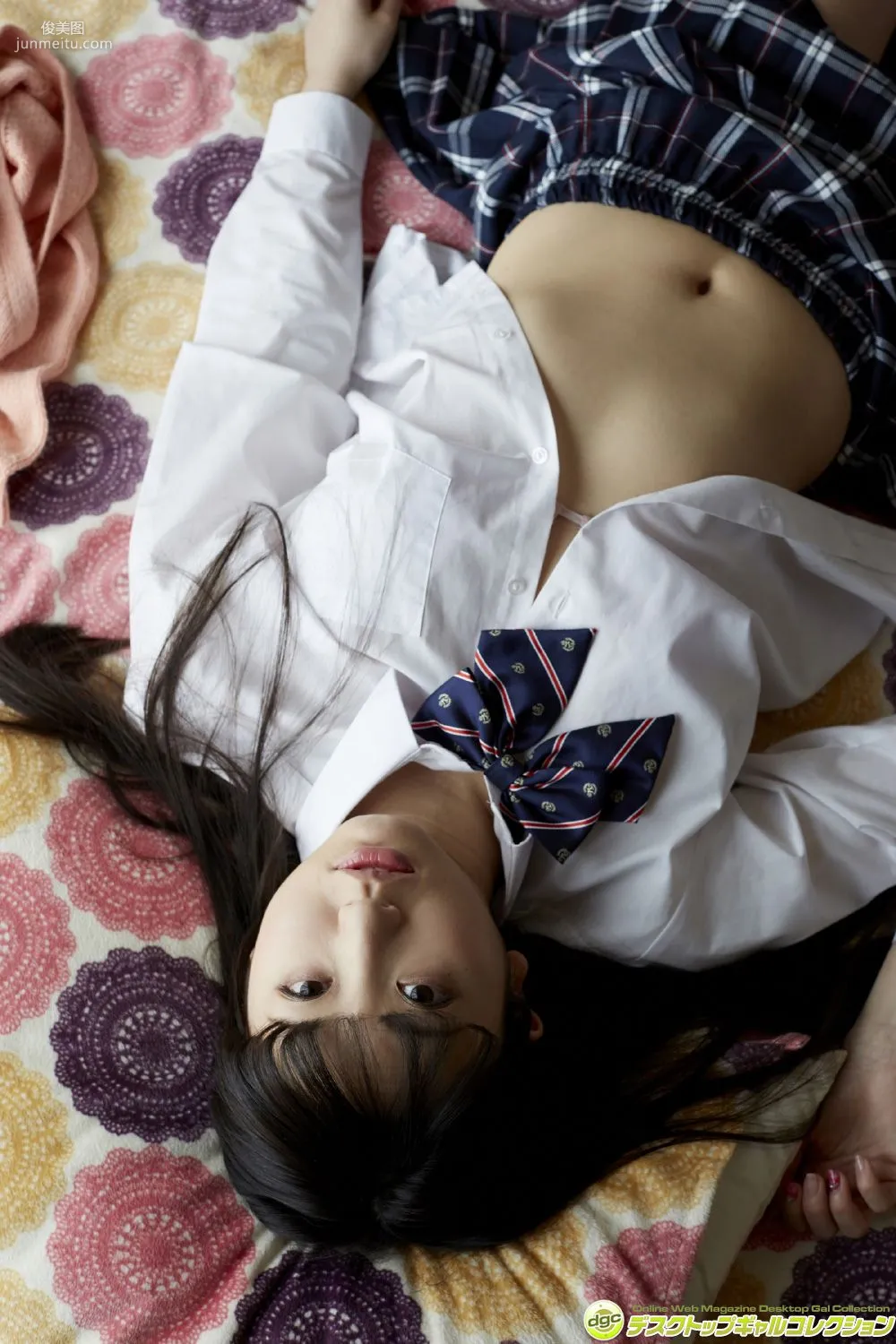椎名香奈江《88cmのFカップと大きなヒップの豊満娘》寫真集 [DGC] NO.1256 89