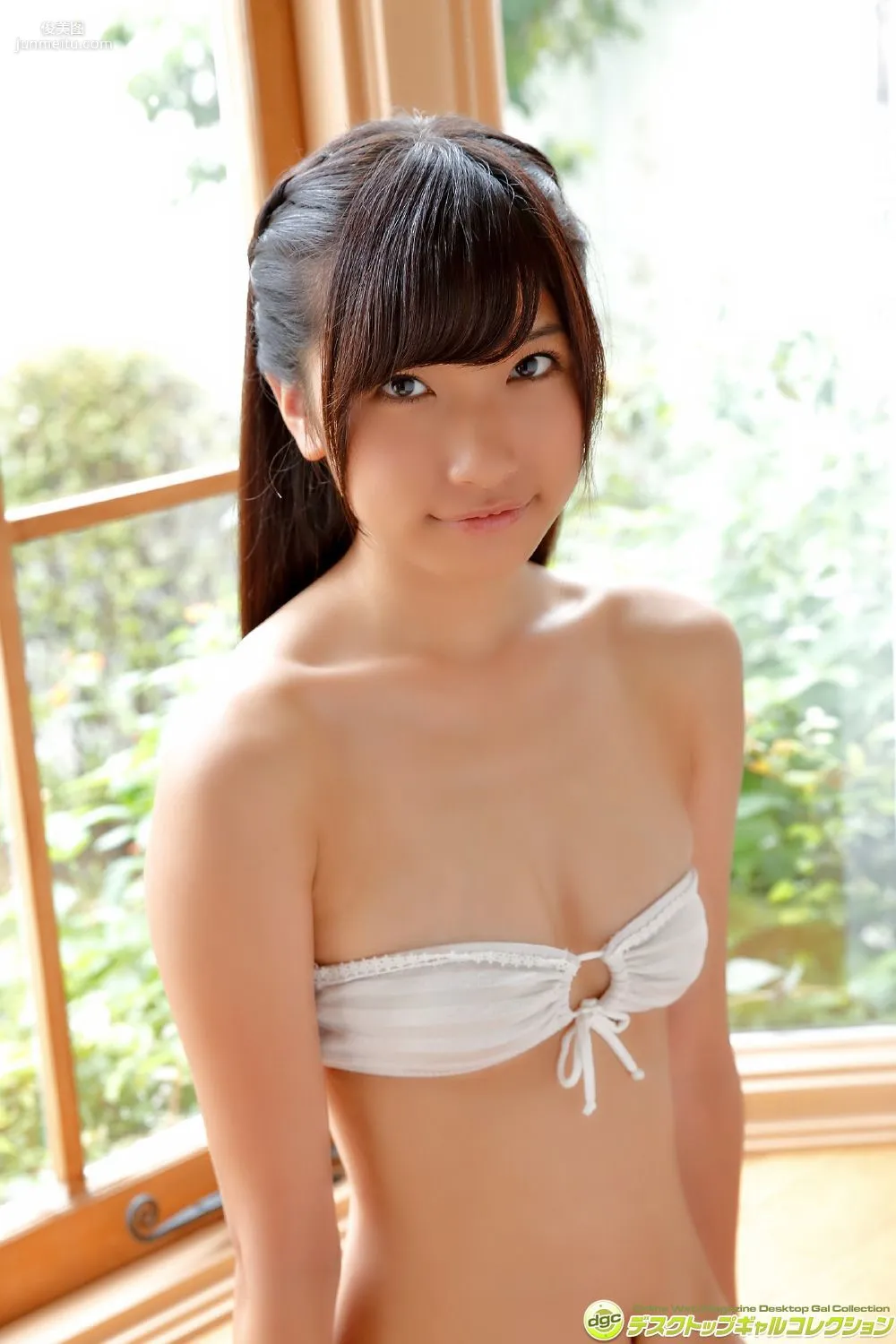 森川彩香《アイドル時代とは違うセクシーな魅力満載!》寫真集 [DGC] NO.1276 27