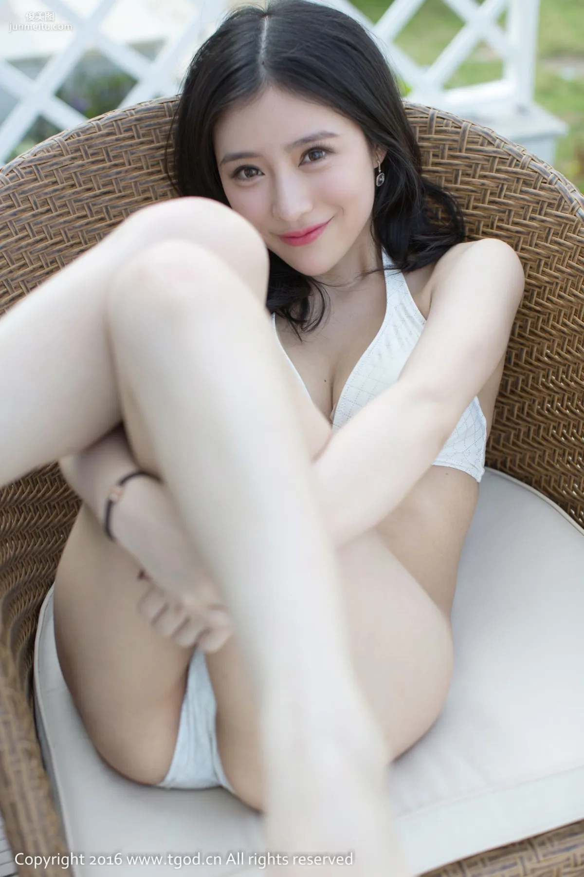 施憶佳Kitty醬《秀色可餐美若霜》 [推女神TGOD] 寫真集 40