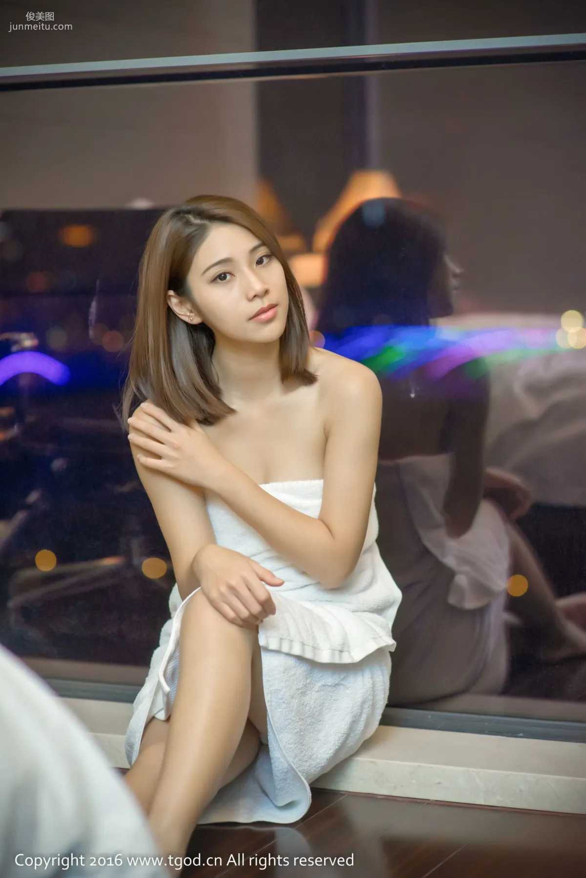 Lee小棠《美色震蕩的微笑》 [推女神/禦女郎] 寫真集 36