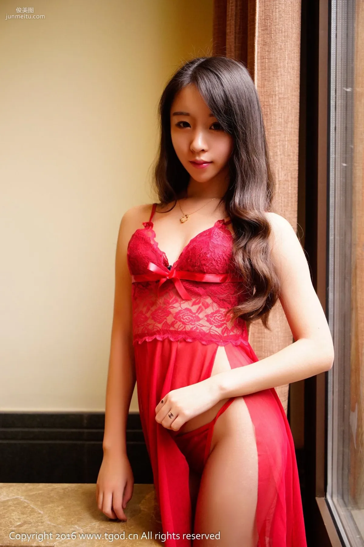 梓萱Crystal《清純惹火的乖乖女》 [推女神TGOD] 寫真集 30