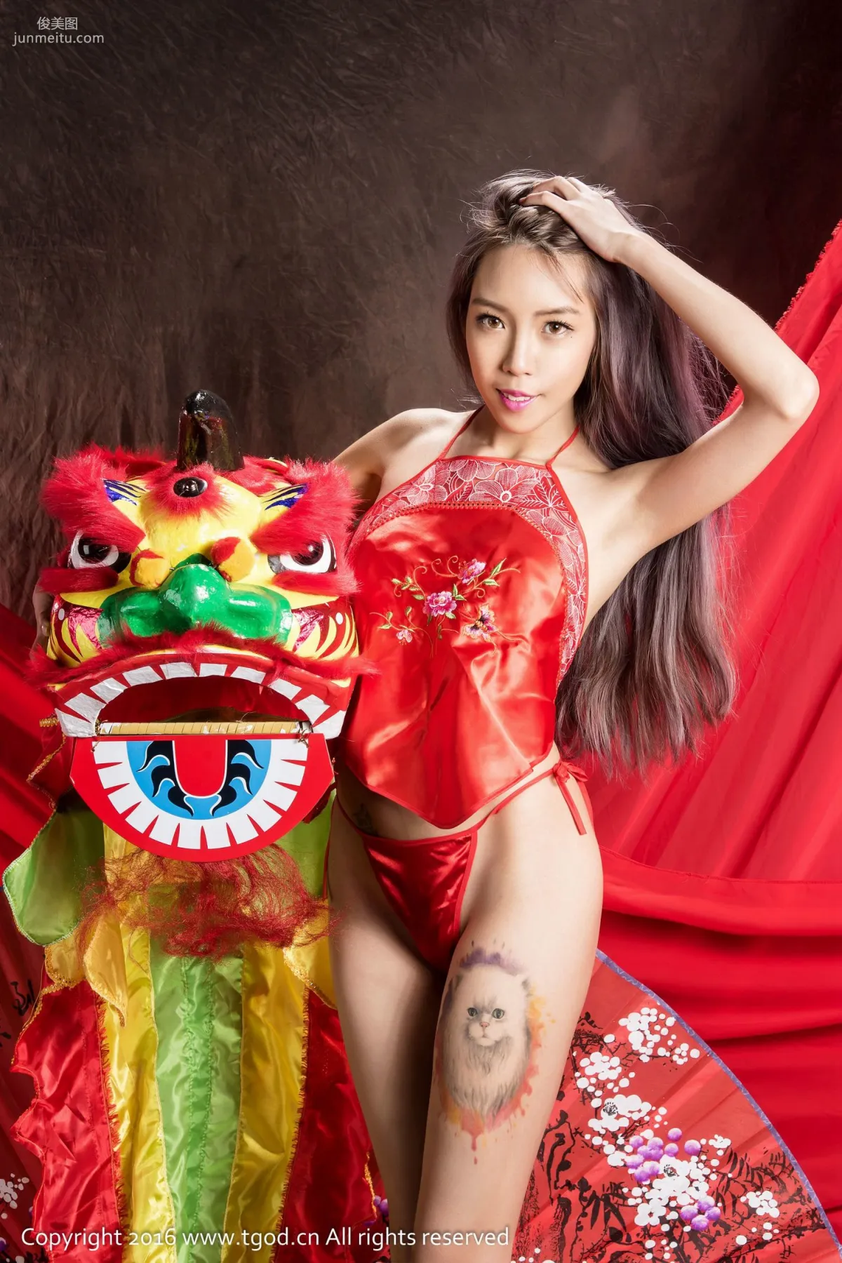 喵喵哒《紅包誘惑 單車女孩》 [推女神TGOD] 寫真集 30