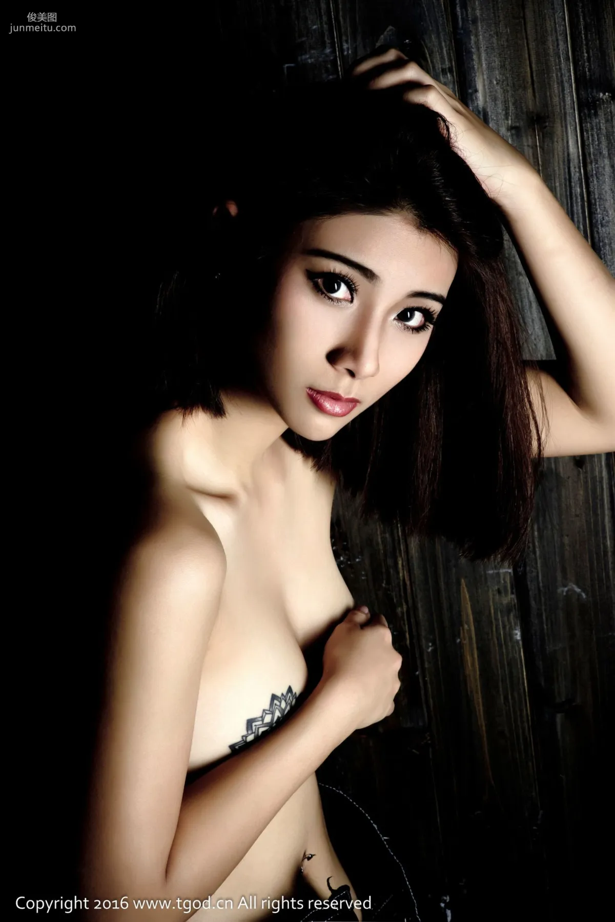 Lee小棠《迷戀紋身的女孩 原始的野性》 [推女神TGOD] 寫真集 63
