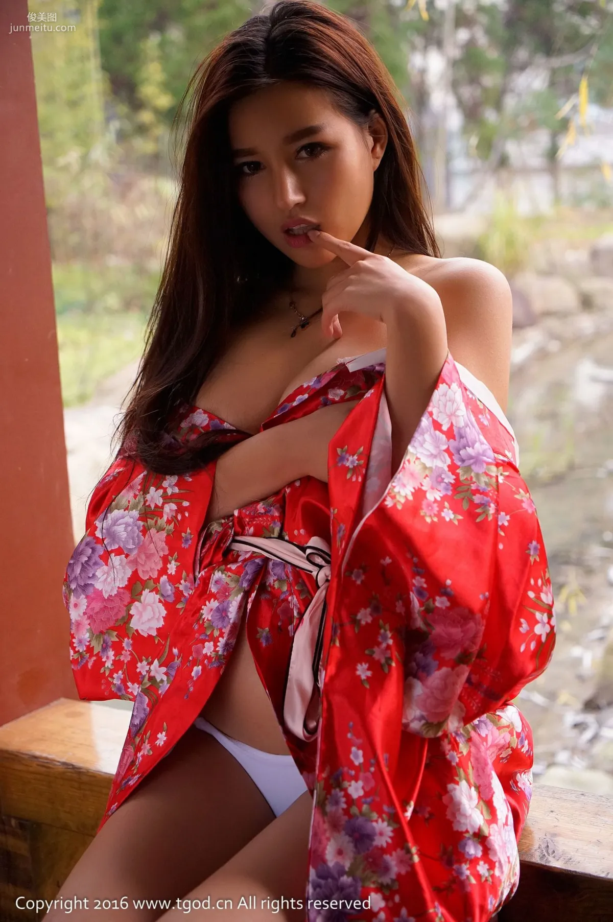 汪佩妮《渾然天成 美的無節操可講》 [推女神TGOD] 寫真集 22
