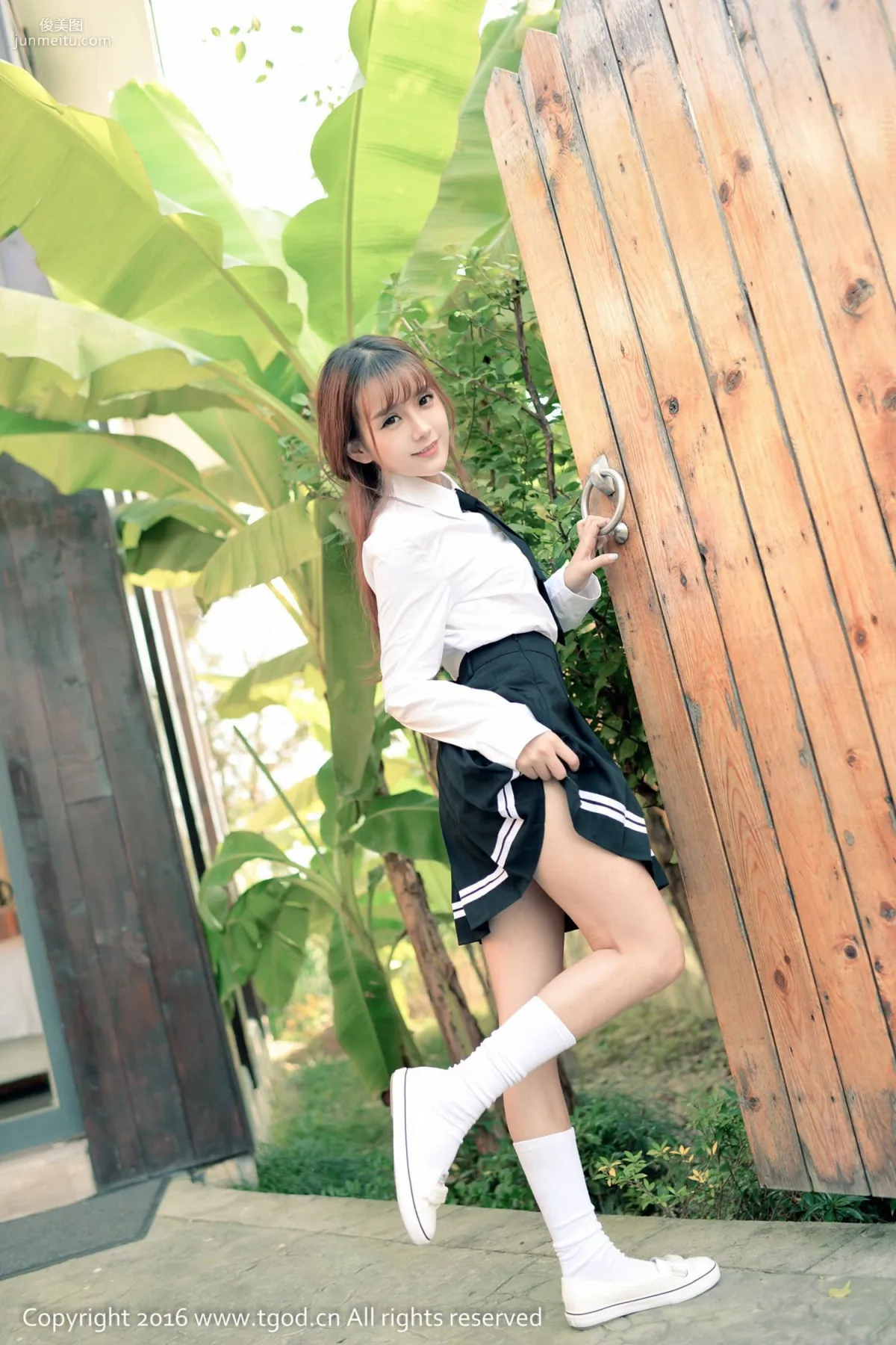 小九Vin《校服蘿莉教主》 [推女神TGOD] 寫真集 14