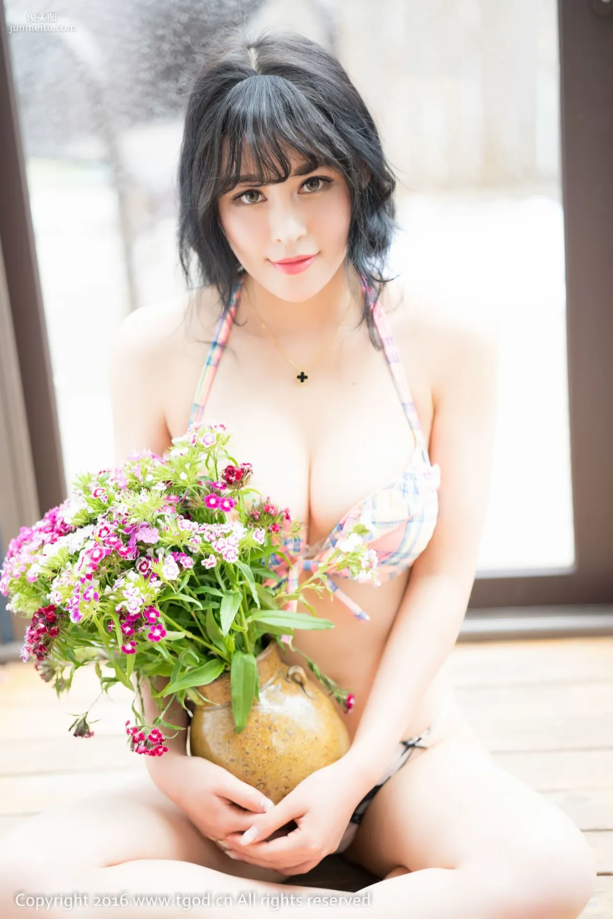 葉佳頤《如此恬靜而風韻十足的女神》 [推女神/尤蜜荟] 寫真集 23