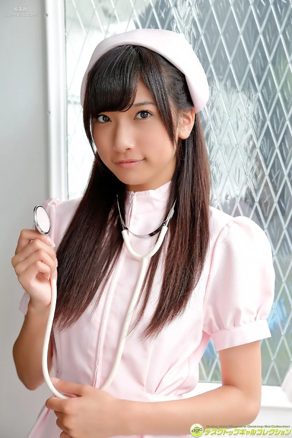森川彩香《アイドル時代とは違うセクシーな魅力満載!》寫真集 [DGC] NO.1276 21