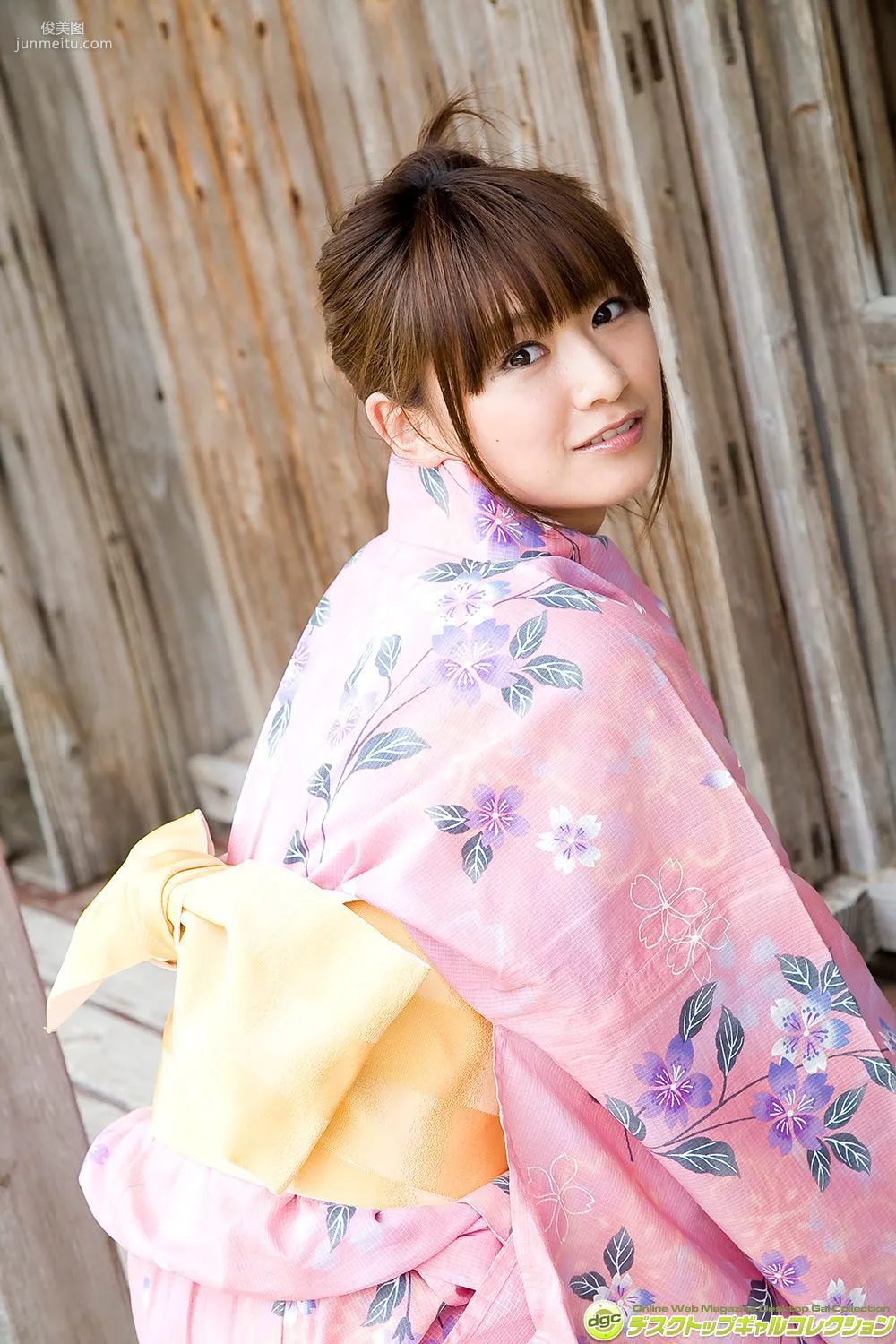 鎌田奈津美《超キュートなスマイルにキュートなお尻！》寫真集[DGC] NO.1285 14