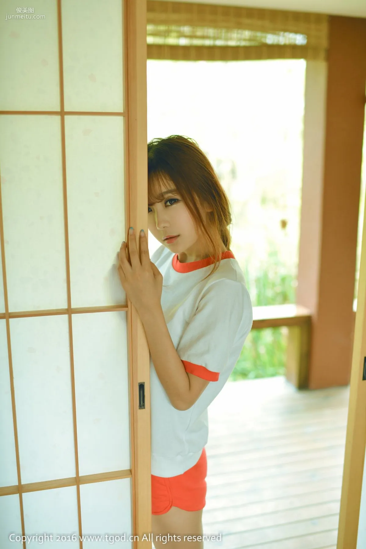 小九Vin《校服蘿莉教主》 [推女神TGOD] 寫真集 52