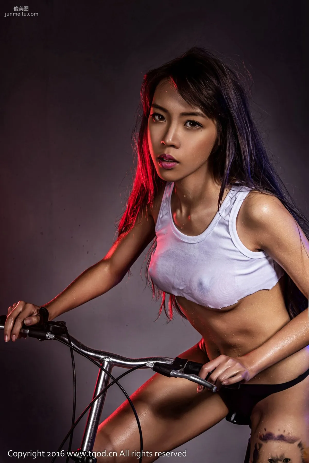喵喵哒《紅包誘惑 單車女孩》 [推女神TGOD] 寫真集 7