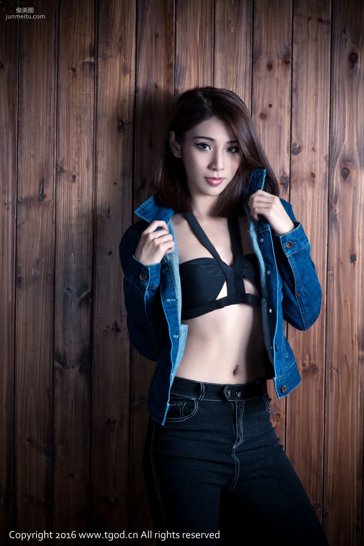 Lee小棠《迷戀紋身的女孩 原始的野性》 [推女神TGOD] 寫真集 46