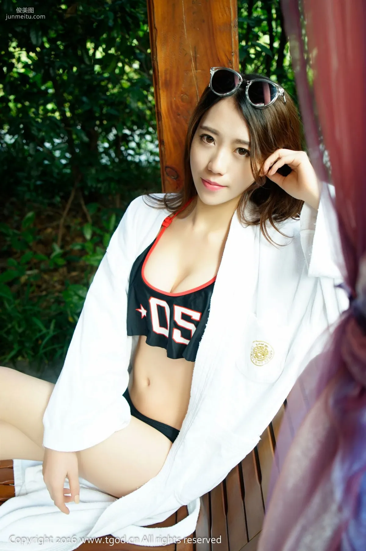 鄧雪Sweet《性感妩媚小女人 柔情蜜意》 [推女神TGOD] 寫真集 2