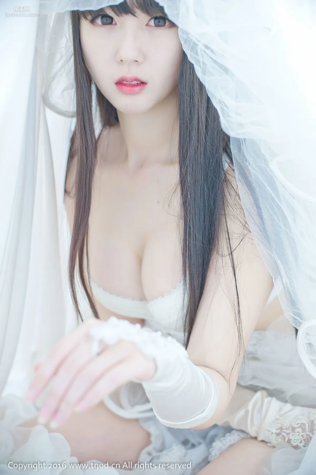 伊伊Eva《童心未泯小可愛》 [推女神TGOD] 寫真集 33