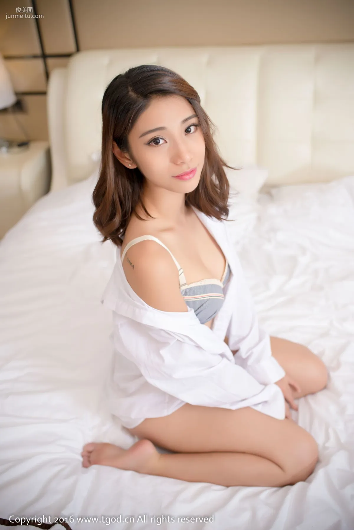 Lee小棠《淡粉妝 私房内衣》 [推女神/禦女郎] 寫真集 5