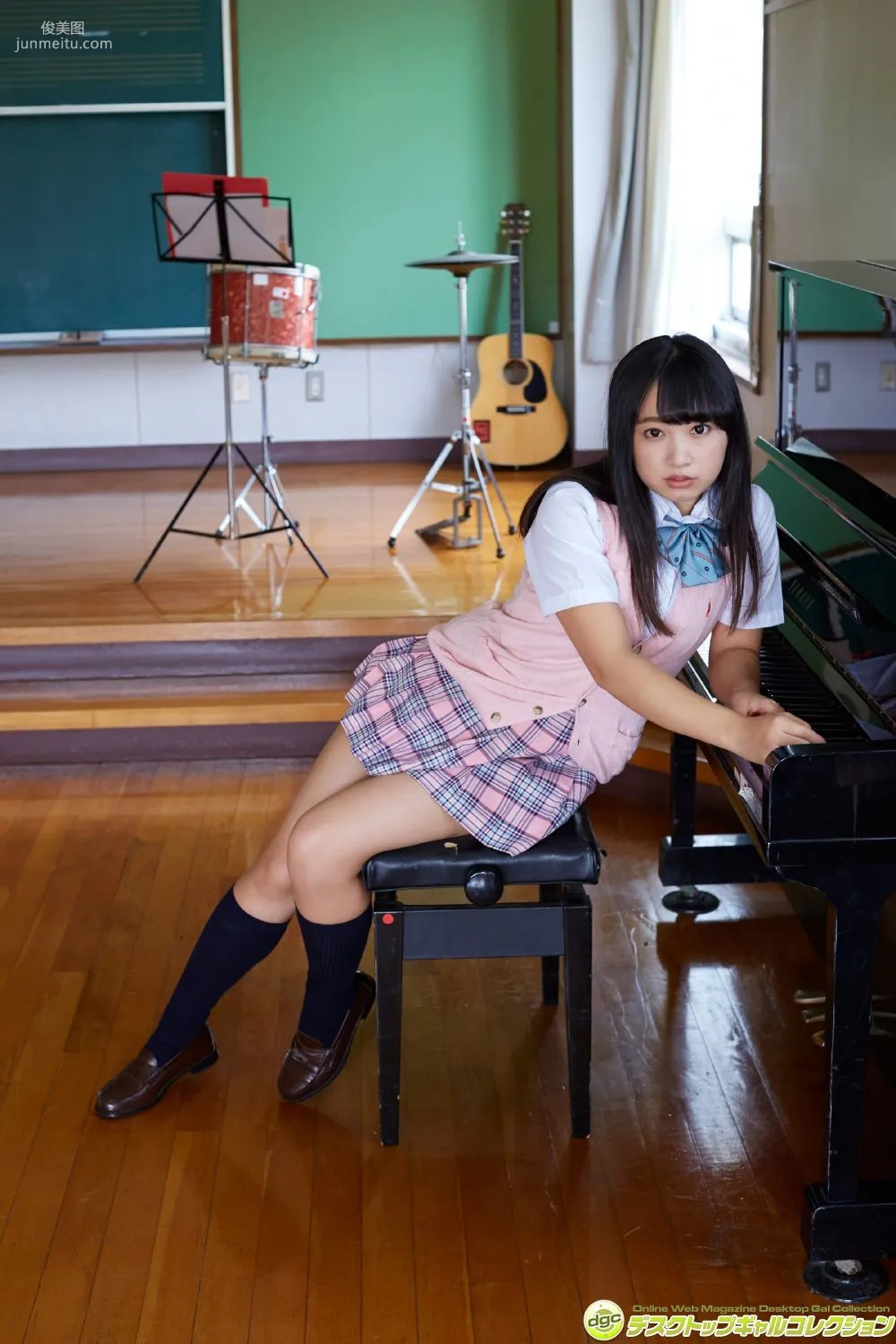 一色杏子《アイドルユニットDISDOLでも活躍中!!》 寫真集 [DGC] NO.1336 31