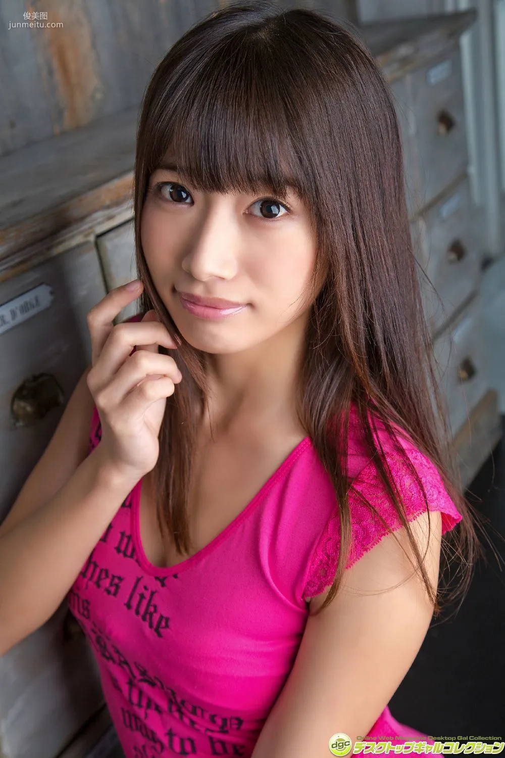 為近安奈《バレエで鍛えられた自慢の美尻を見てね!》寫真集 [DGC] NO.1291 82