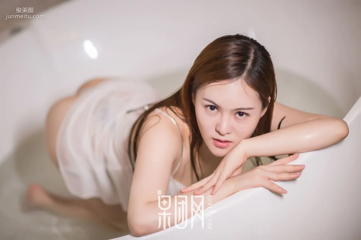 紋身女浴室濕身玩泡泡 [果團網Girlt] No.059 寫真集 46
