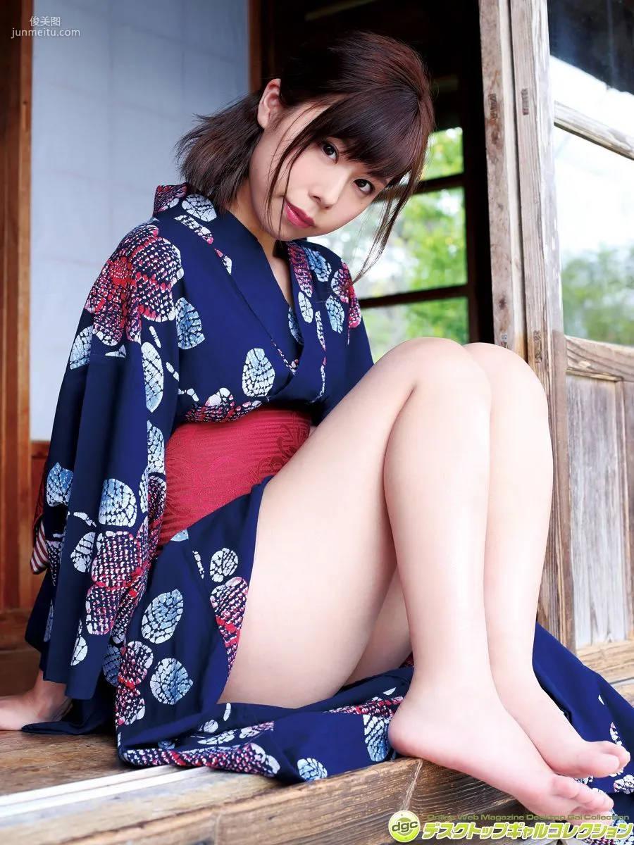 新井ゆうこ/新井裕子《ふんわりした性格の癒し系お姉さん!!》 寫真集 [DGC] 2017.02 56