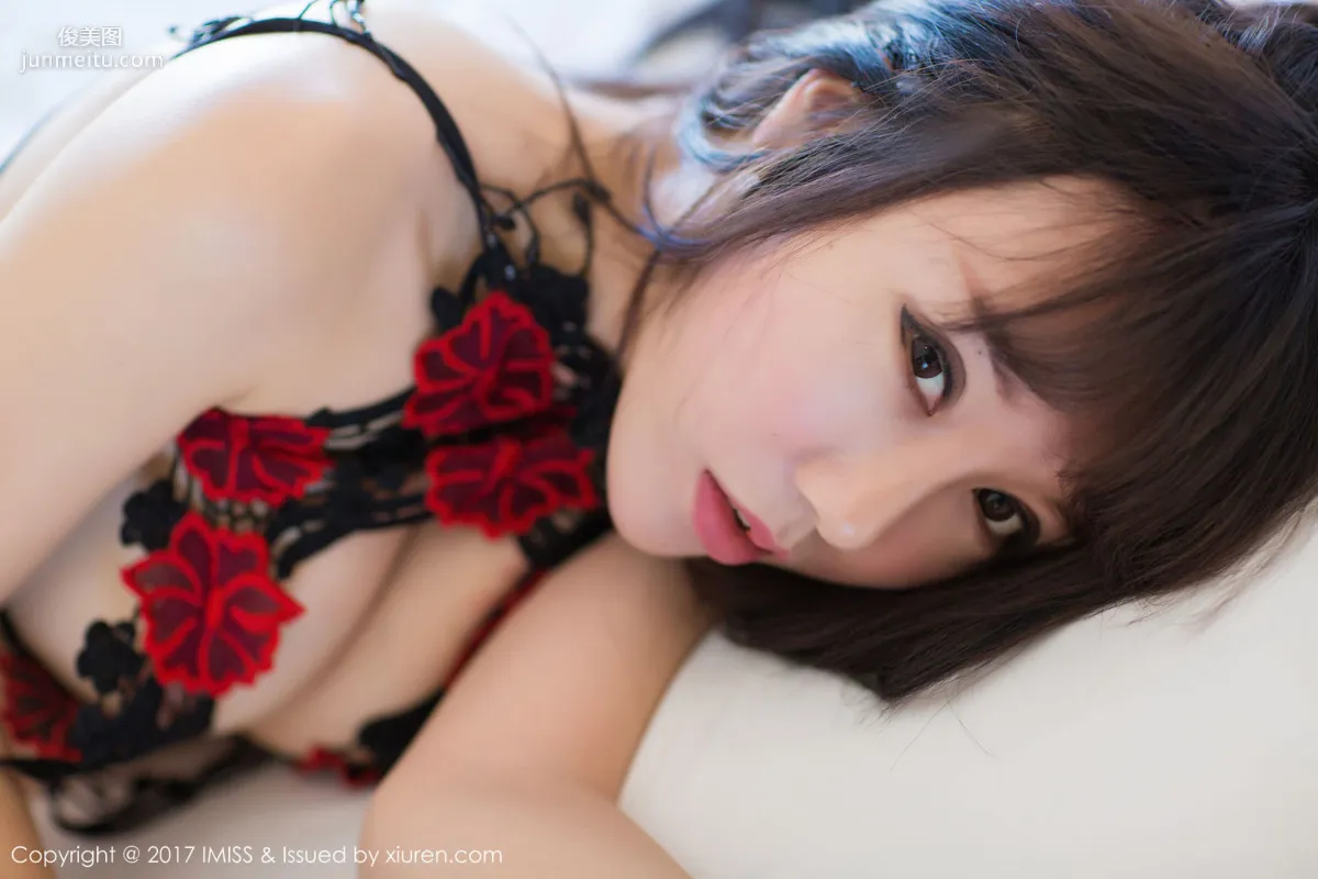 夏笑笑Summer《黑絲美腿與美胸福利》 [愛蜜社IMISS] VOL.157 寫真集 59