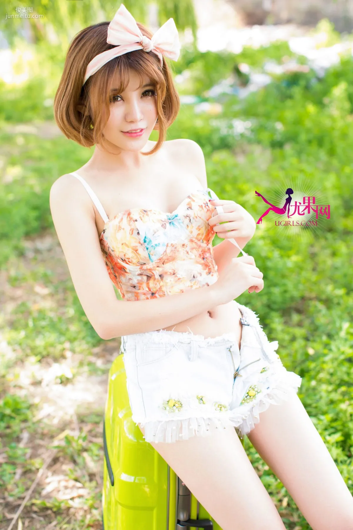 Alin《陽光邊緣 明媚笑臉》寫真集 [尤果網Ugirls] U100 28