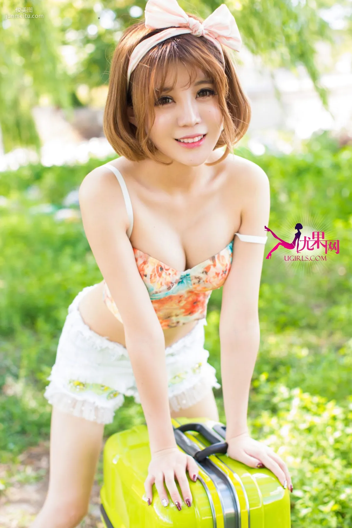 Alin《陽光邊緣 明媚笑臉》寫真集 [尤果網Ugirls] U100 17