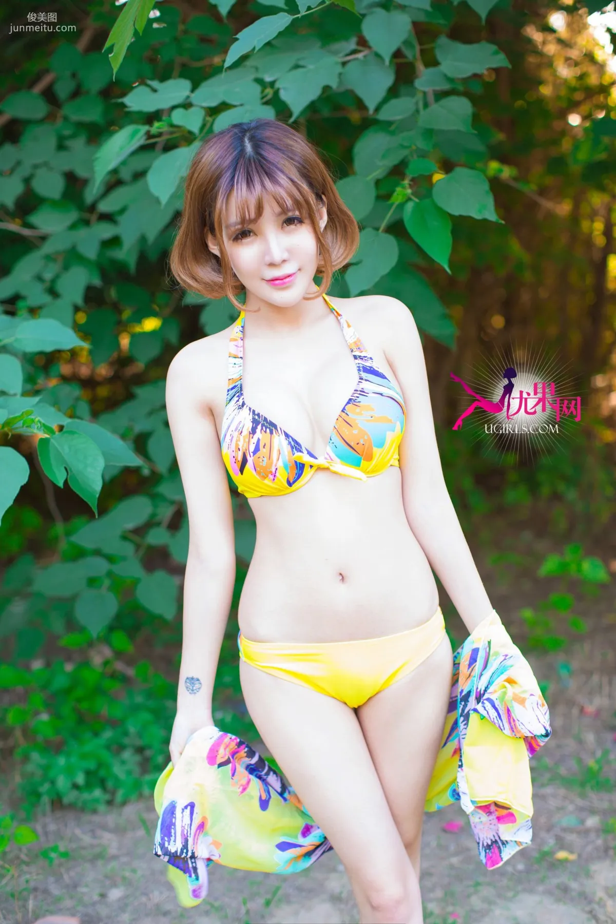 Alin《陽光邊緣 明媚笑臉》寫真集 [尤果網Ugirls] U100 31