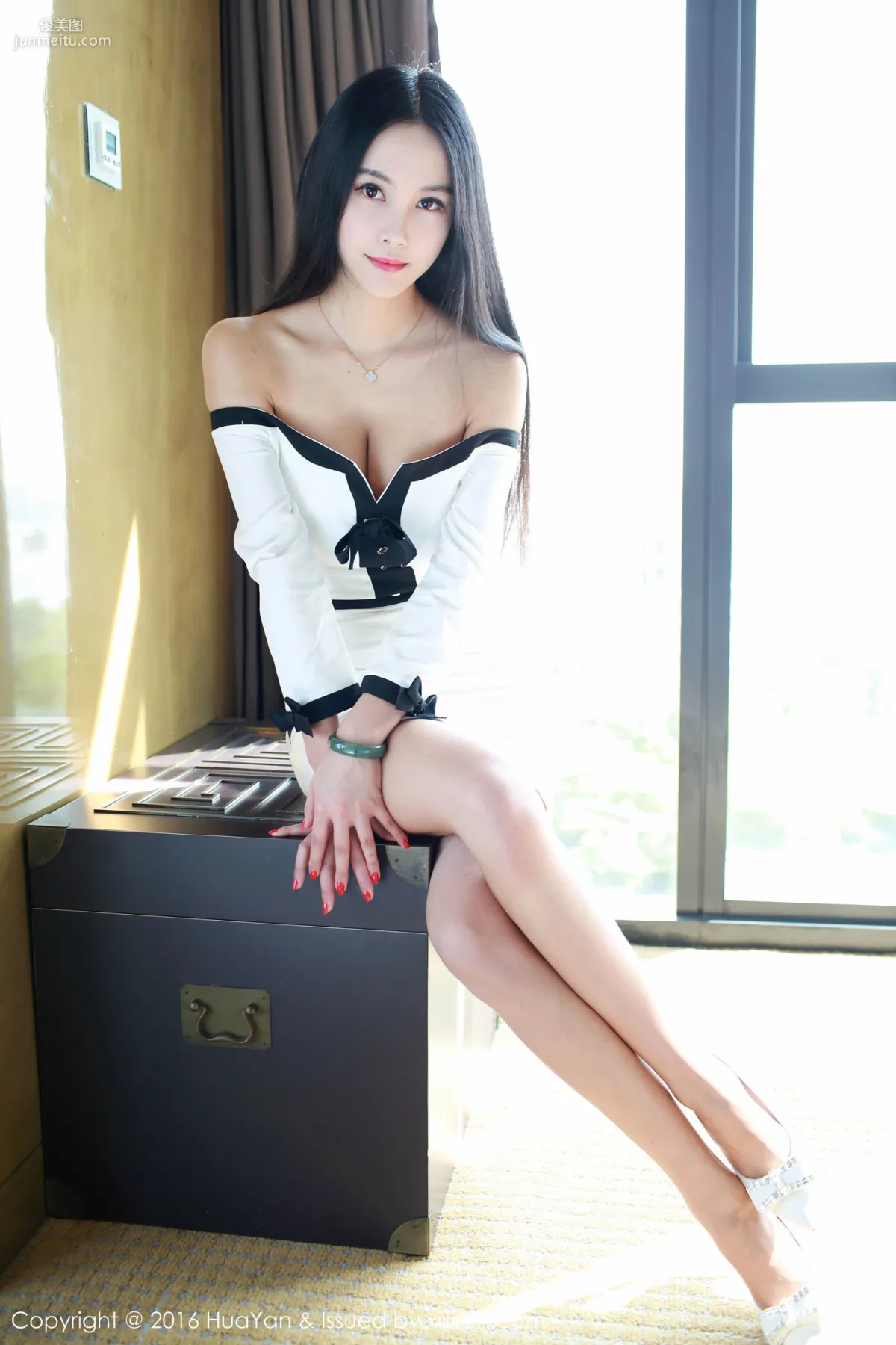 長腿美女@陸金佳Jessica [花の顔HuaYan] VOL.004 寫真集 11