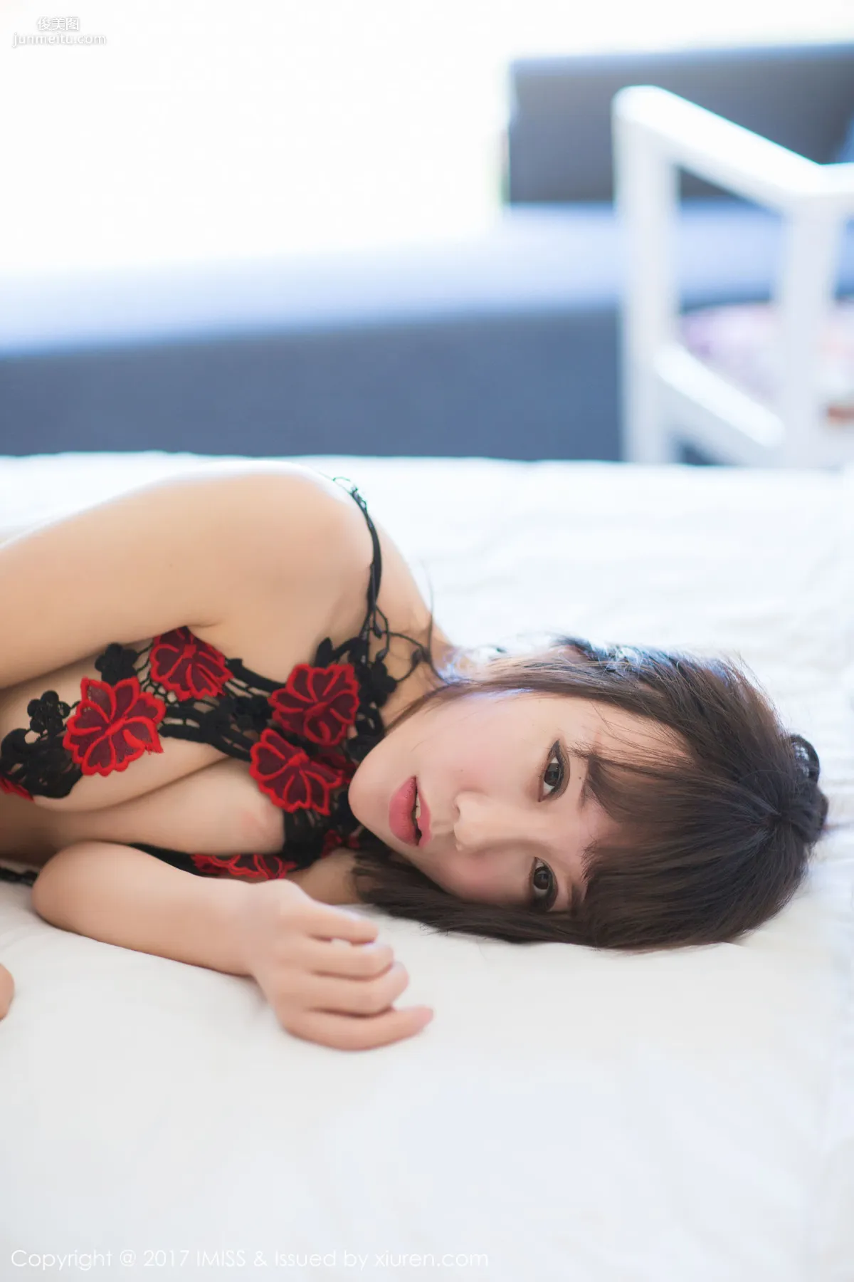 夏笑笑Summer《黑絲美腿與美胸福利》 [愛蜜社IMISS] VOL.157 寫真集 58
