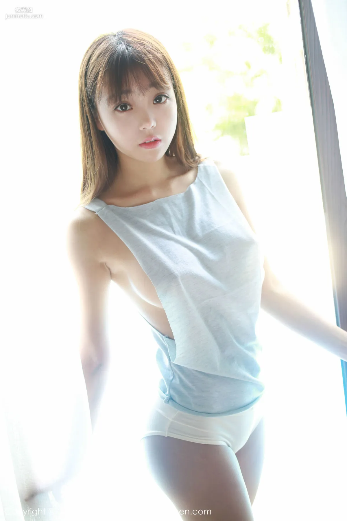 佘貝拉bella《三亞旅拍第2套》 [花の顔HuaYan] VOL.013 寫真集 44