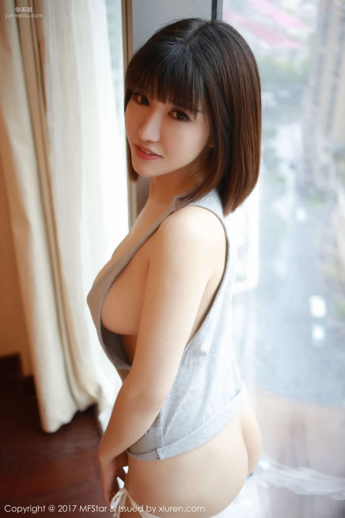 K8傲嬌萌萌Vivian《誘人的小背心》 [模範學院MFStar] VOL.102 寫真集 35