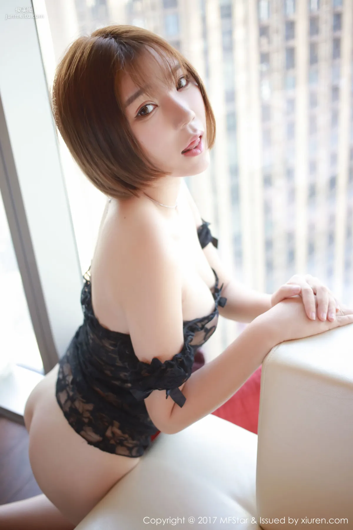 冷不丁《性感襯衫與蕾絲誘惑》 [模範學院MFStar] Vol.089 寫真集 38