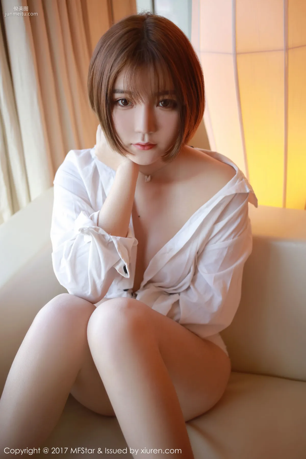 冷不丁《性感襯衫與蕾絲誘惑》 [模範學院MFStar] Vol.089 寫真集 24