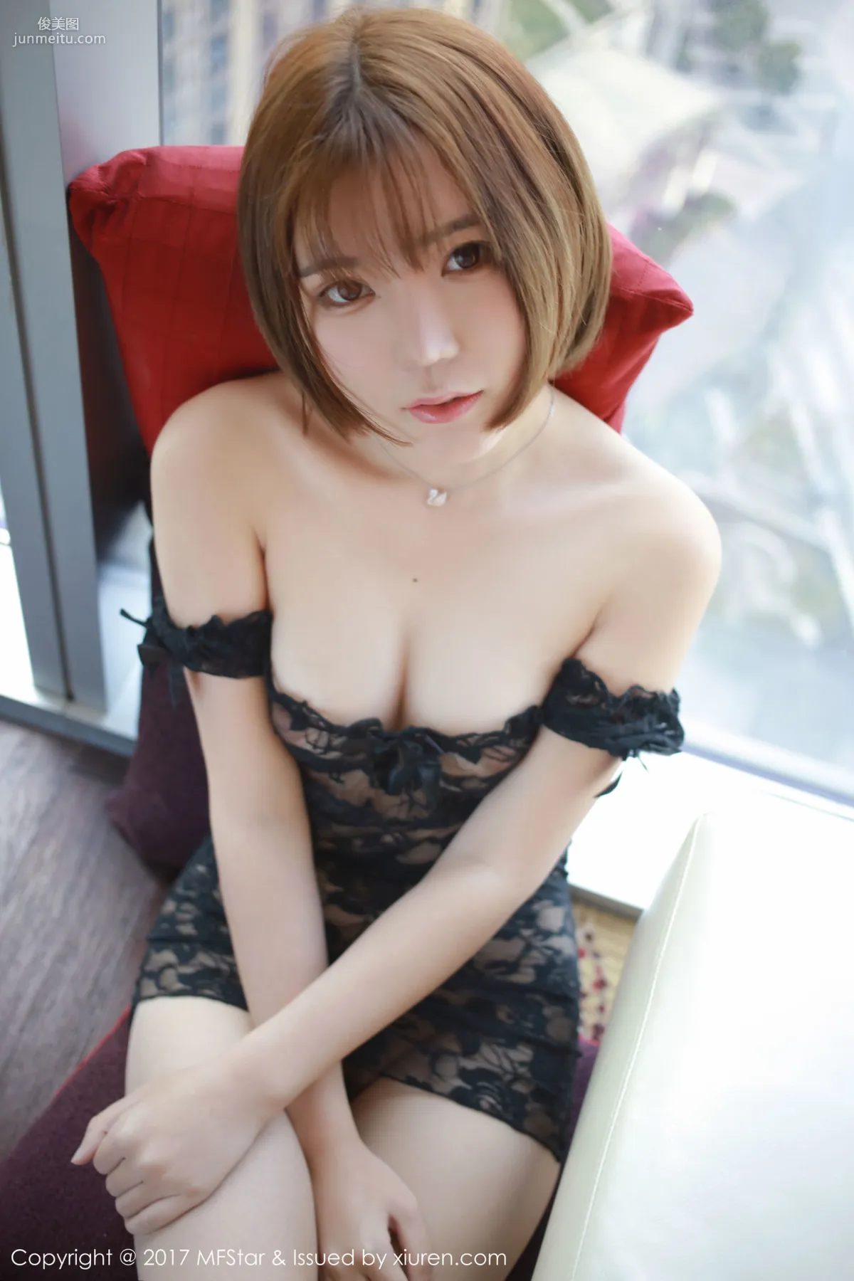 冷不丁《性感襯衫與蕾絲誘惑》 [模範學院MFStar] Vol.089 寫真集 29