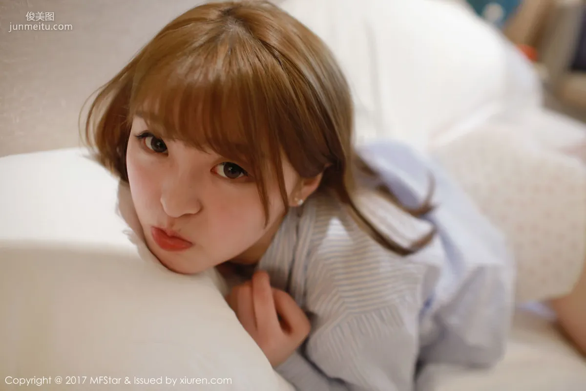伊小七MoMo《草莓内褲+襯衫系列》 [模範學院MFStar] Vol.096 寫真集 13