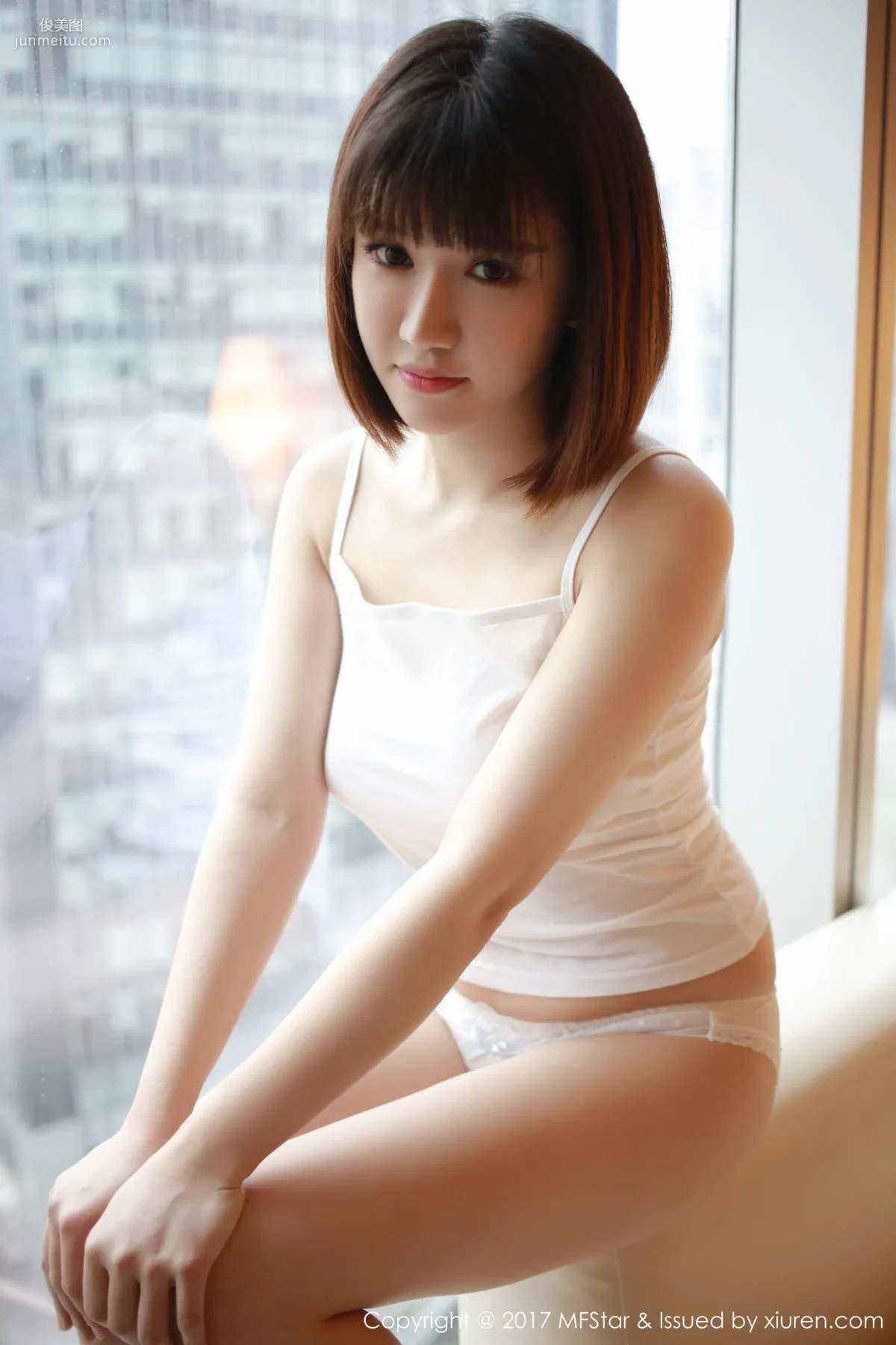 K8傲嬌萌萌Vivian《誘人的小背心》 [模範學院MFStar] VOL.102 寫真集 11