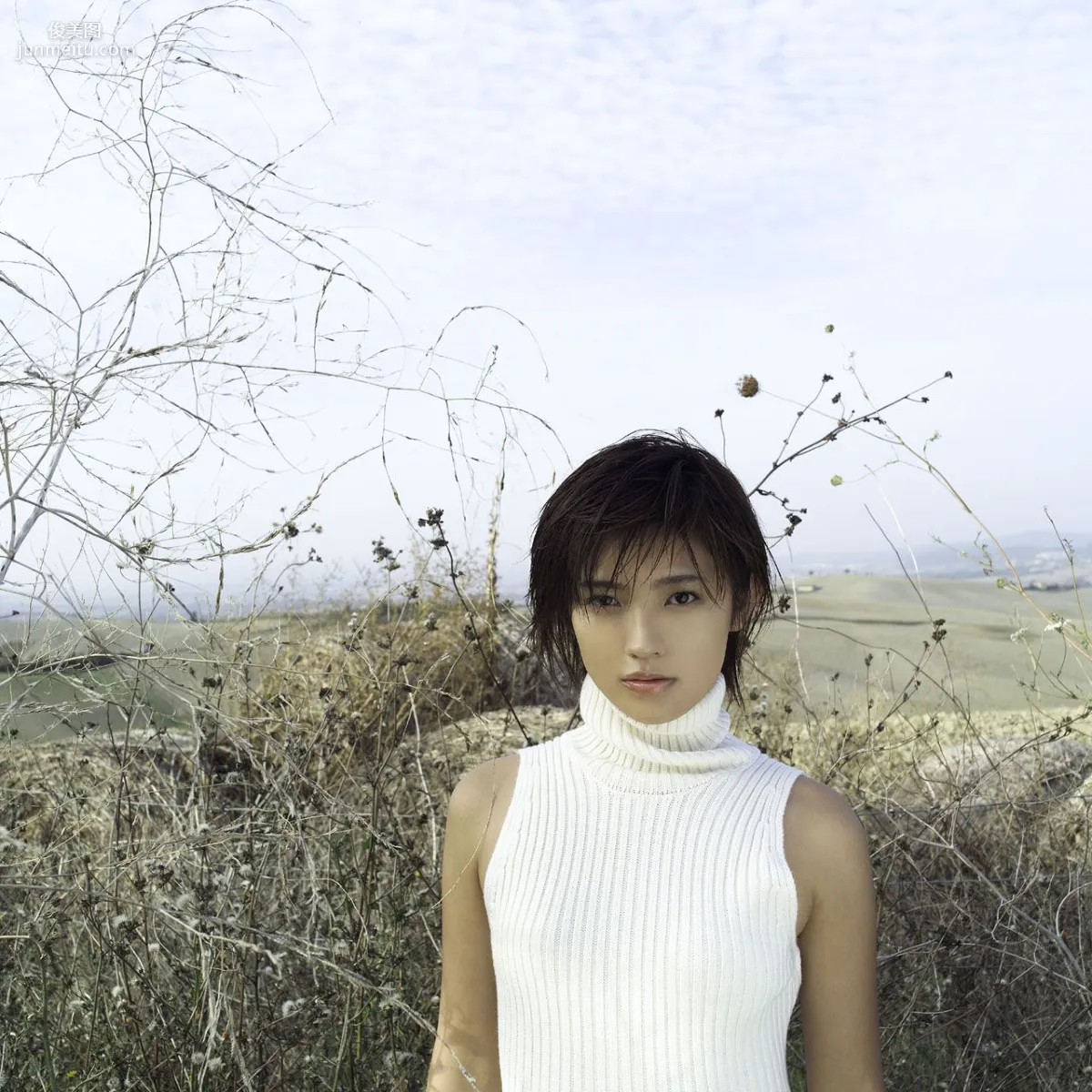 [NS Eyes] SF-No.144 Mari Hoshino 星野真裡/星野真理 寫真集 1