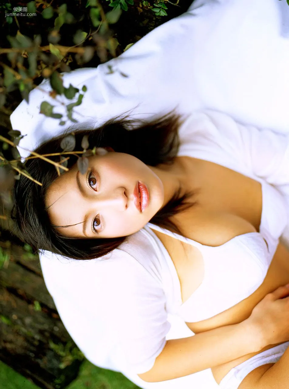 [NS Eyes] SF-No.112 Mayuka Suzuki 鈴木繭菓/鈴木繭果 寫真集 47