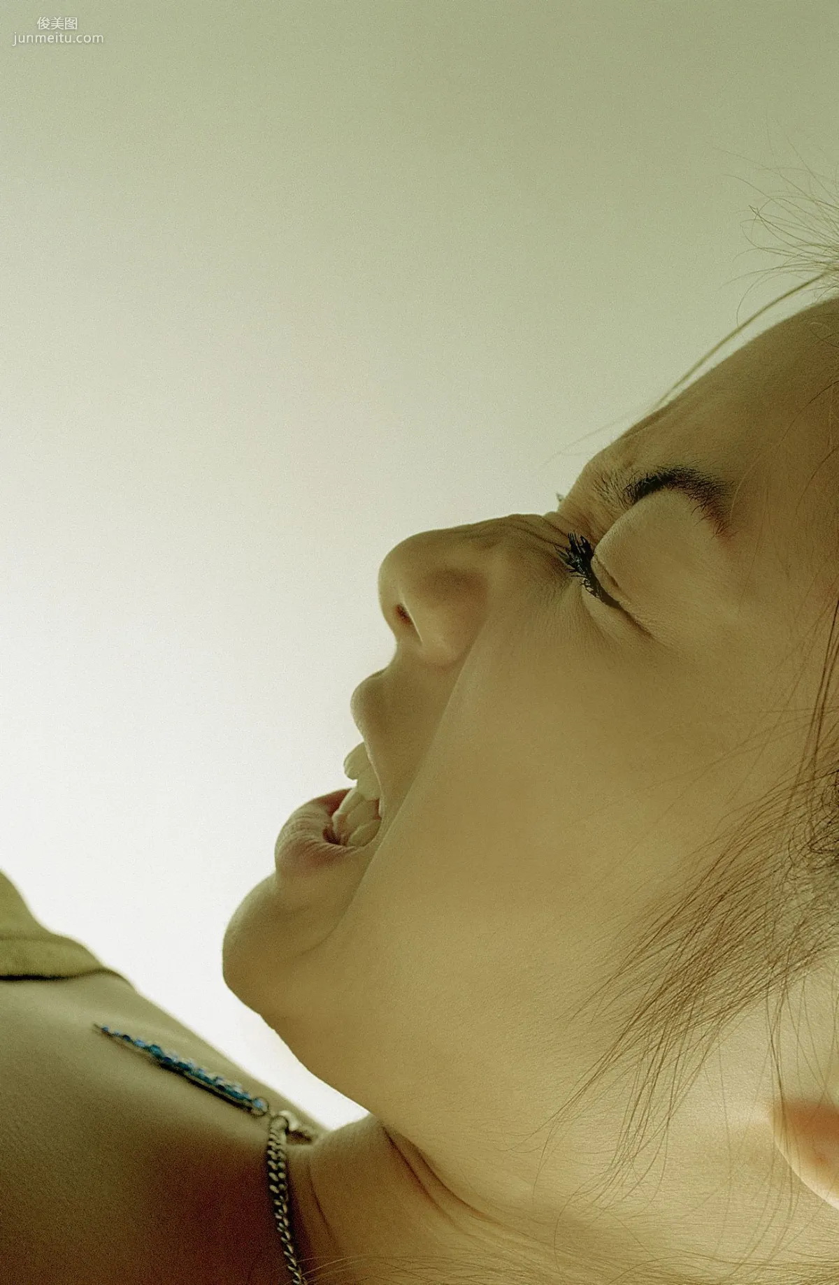 [NS Eyes] SF-No.198 Rina Uchiyama 内山理名 寫真集 31