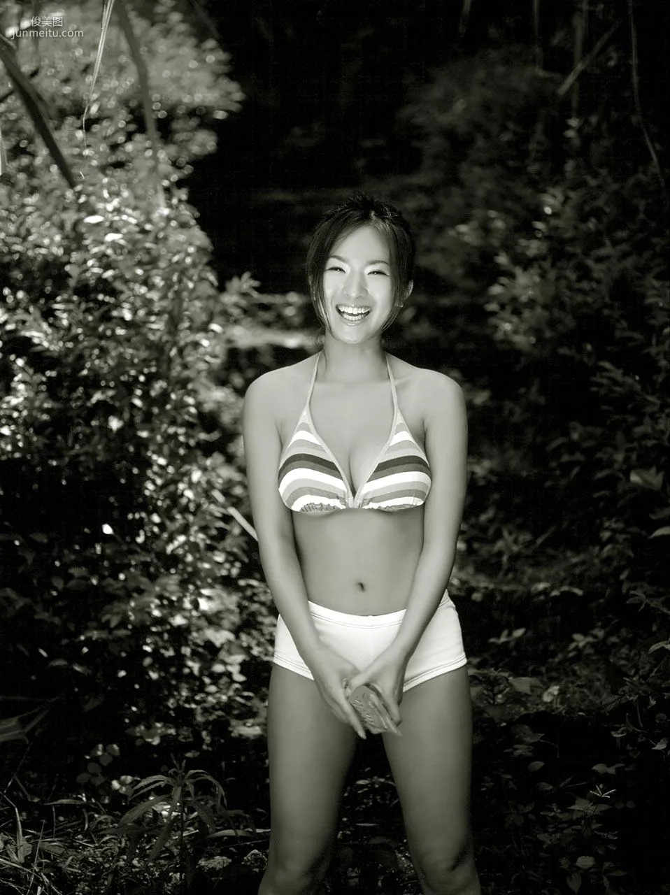 [NS Eyes] SF-No.127 Miwa Oshiro 大城美和 寫真集 12