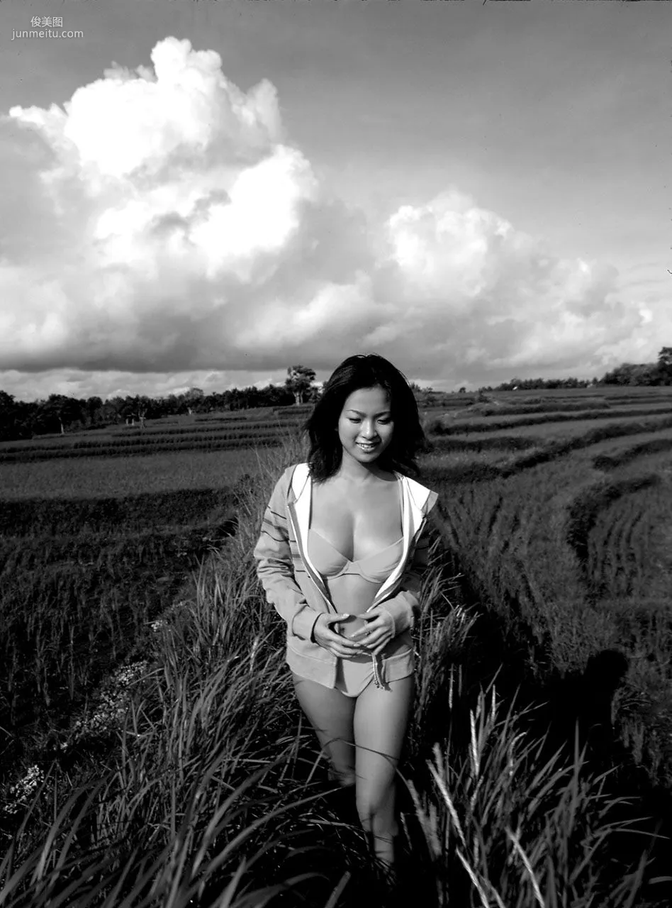 [NS Eyes] SF-No.127 Miwa Oshiro 大城美和 寫真集 22