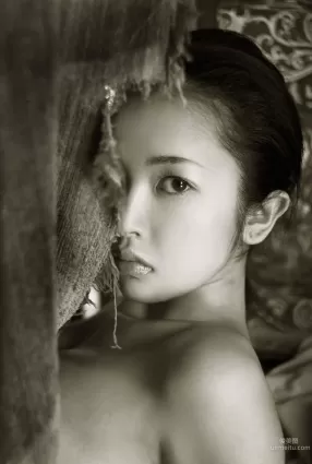 [NS Eyes] SF-No.182 Minori Kousaki 紅咲美乃裡/波多野裡美 寫真集
