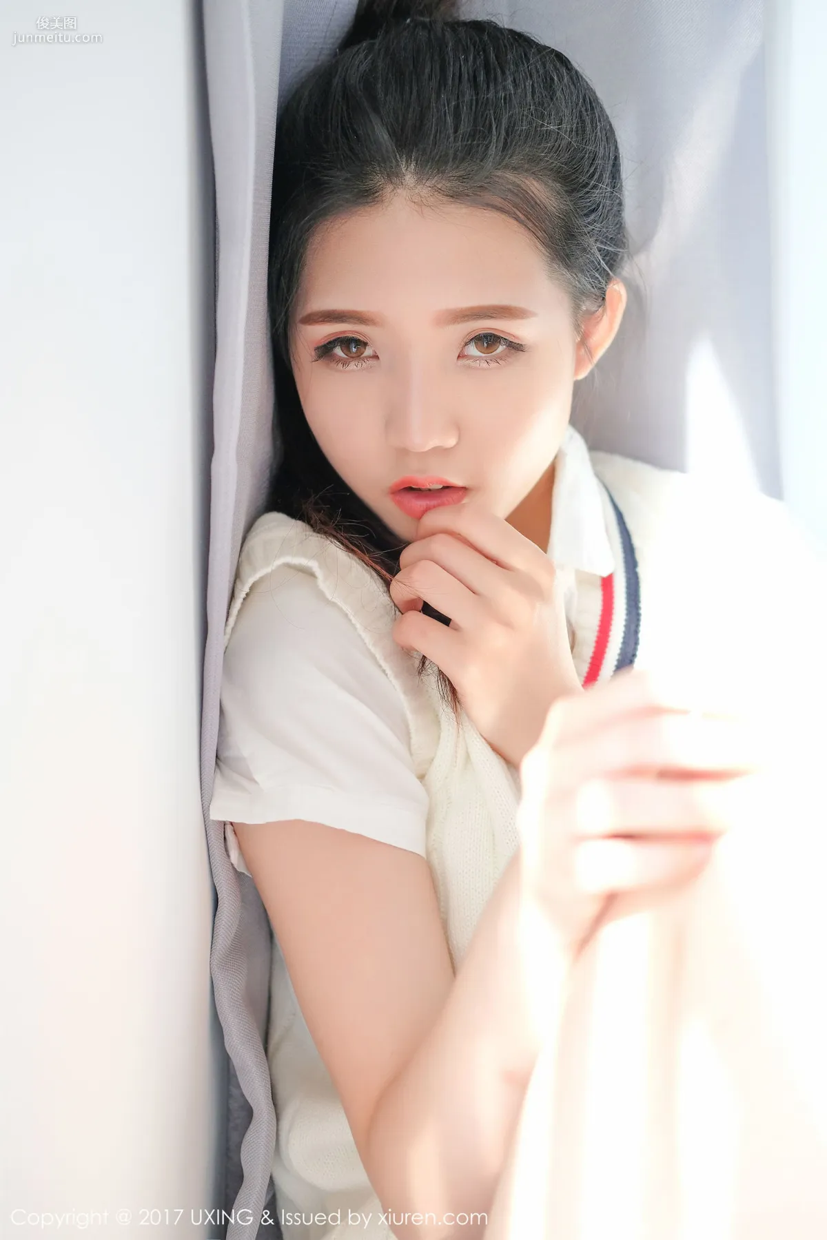 可愛的小葉子《校服軟妹》 [優星館UXING] VOL.056 寫真集 18