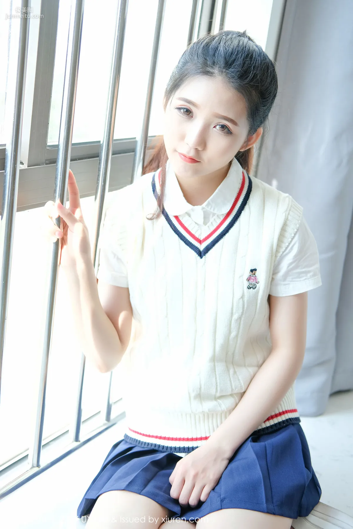 可愛的小葉子《校服軟妹》 [優星館UXING] VOL.056 寫真集 36