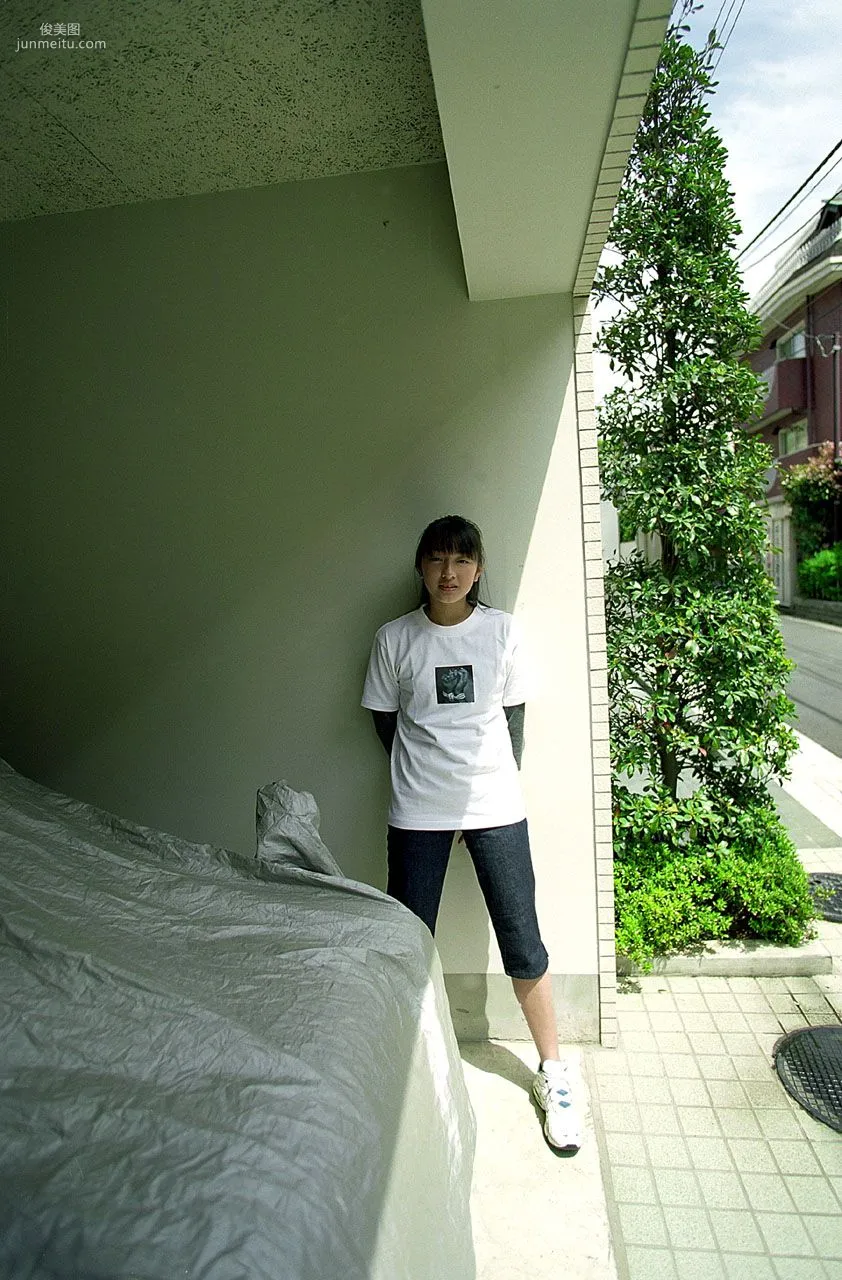 [NS Eyes] SF-No.121 Moemi Tominaga 冨永萌美/富永萌美 寫真集 18